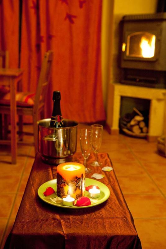 El Rincon De Monasterio Guest House ภายนอก รูปภาพ