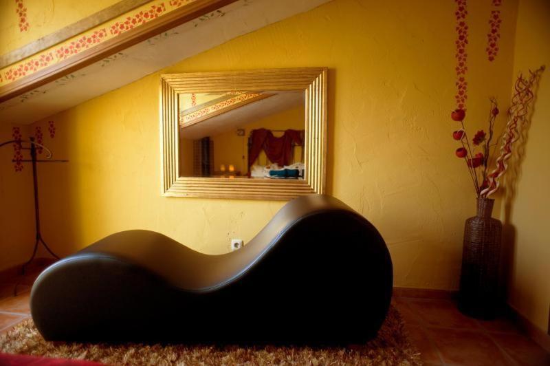 El Rincon De Monasterio Guest House ภายนอก รูปภาพ