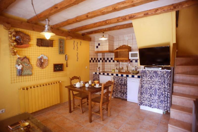 El Rincon De Monasterio Guest House ภายนอก รูปภาพ