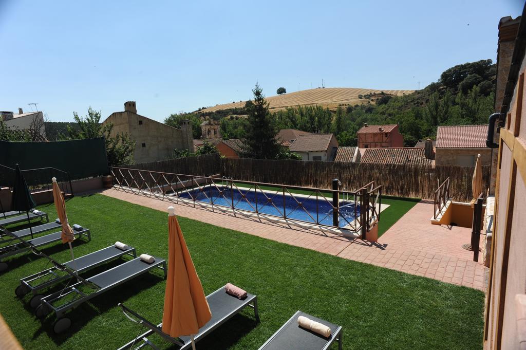 El Rincon De Monasterio Guest House ภายนอก รูปภาพ