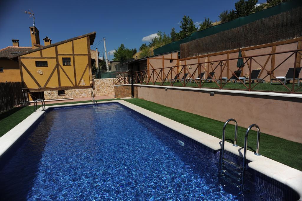 El Rincon De Monasterio Guest House ภายนอก รูปภาพ