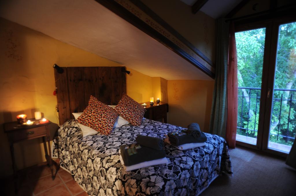 El Rincon De Monasterio Guest House ภายนอก รูปภาพ