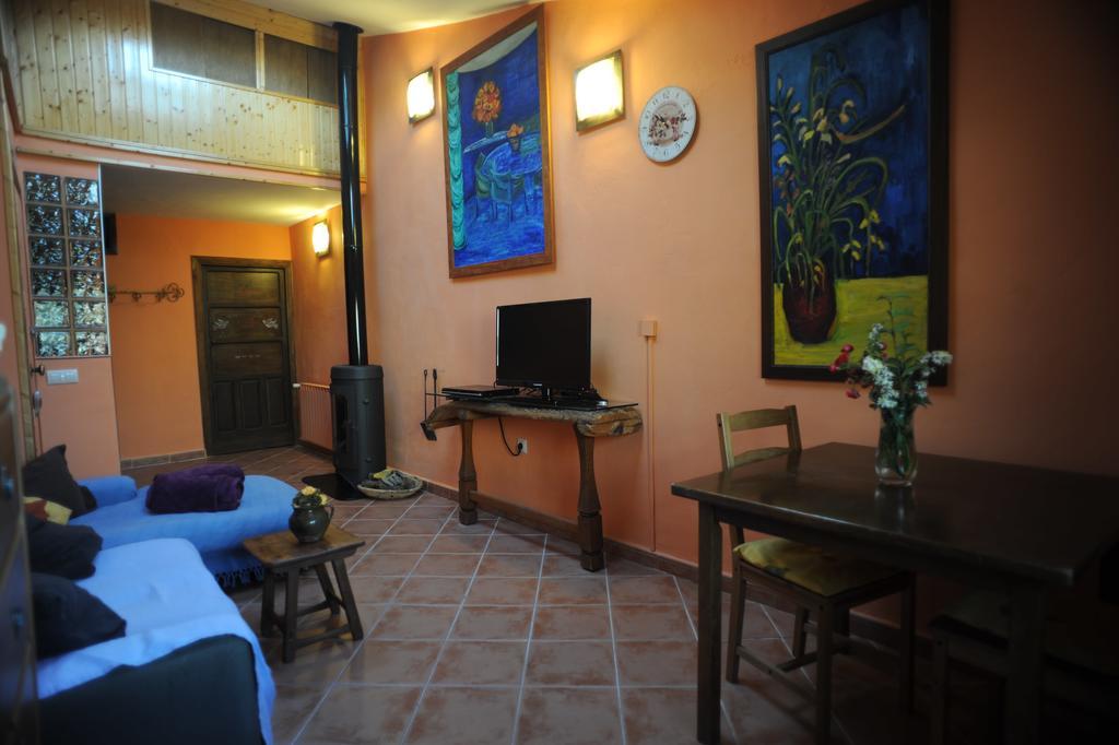 El Rincon De Monasterio Guest House ภายนอก รูปภาพ